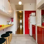 Principe Real Cool And Artistic 3 Bedrooms Flat! شقة *