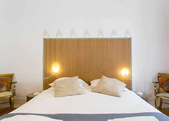 Principe Real Cool And Artistic 3 Bedrooms Flat! Апартаменты Лиссабон